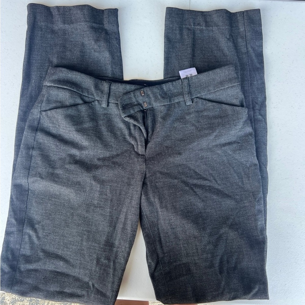 Express editor dress pants size 4
Dark gray